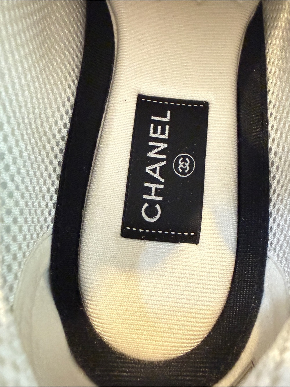 NIB Chanel Sneakers G45077 Beige/suede 41 - Picture 10 of 11